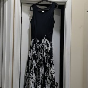 Solid lined dress with textured bottom.